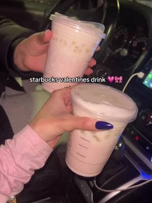 this is your sign to try the valentines drink from starbs with ur bestie🤩 sooo good #starbucks #valentinesdrink #galentines 