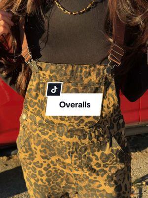 These leopard print overalls are such a perfect fit #fit #fitoftheday #fashion #fashiontiktok #tiktokfashion #overallsoutfits #outfit #fashionmonth #fashionhacks #TikTokShop #womensclothing #womensclothes 