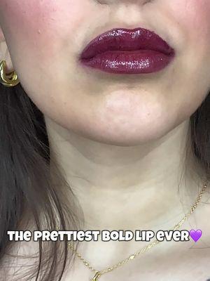 the color and shine on this combo is UNMATCHED😭😍  @e.l.f. Cosmetics  @Fenty Beauty  #creatorsearchinsights #lipcombo #elfcosmetics #fentybeauty #fentyglossbomb #fuschiaflex #plumandgetit #lipliner #lipcomboideas #purplelipcombo #makeup #makeuphacks #makeuptips #trending #viral #fyp 