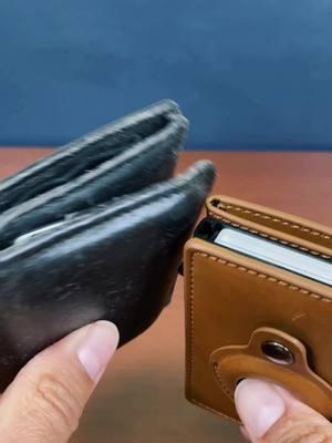 Great gift for men! #ValentinesDay #valentinesdaygift #wallet #menswallet #walletformen #fyp #fypシ 