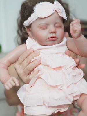 #tiktokusa🇺🇸 #tiktoknepal🇳🇵 #affiliate #TikTokShop #fypage #fyou #fypシ #fypシ゚viral #trend #trending #rebornbaby #gift #giftfordaughter #giftideas #wooroyreborndoll #wooroy 