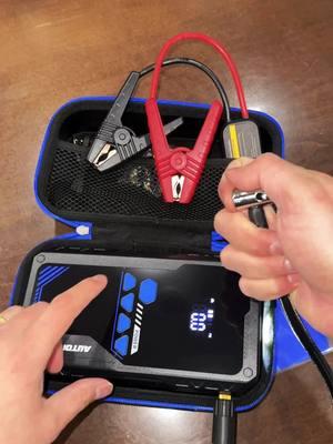 @Autoone Official with their cool #emergencyjumpstarter #jumpstarter #aircompressor #tireinflator #tireaircompressor #allinonejumpstarter #emergencyflashlight #flashlight @AUTOONE LED 