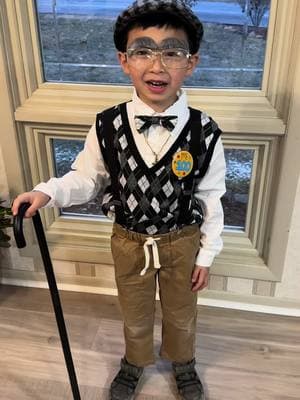 Joey dressed as a 100-Year-Old-Person on their 100th Day of School 🧓🏻😊 #100daysofschool #100yearsold #2025 