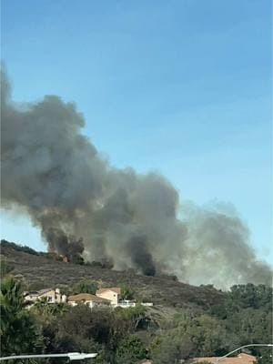 Fire in San Diego #sandiego #fire #wildfire #carmelvalley #carmelmountain 