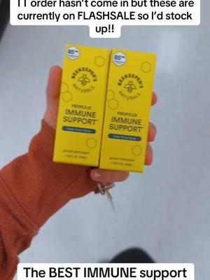 What to take at the beginning of a cold? Fever? Cough?  Propolis B Immune and Zinc lozenge the bees are keeping my kids healthy #propolis #throatspray #flashsale #sorethroatrelief #immunesupport #beekeepersnaturals  #coldsymptoms #covid #flu #sorethroat #patient #doctor #doctok #fyp #foryou #creatorsearchinsights #stayhealthy 