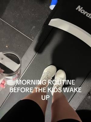 I’m TIRED  #morningroutine #morningvlog #morningroutinebeforekidswakeup #momof3 #3under4 #workingmom #soloparent #hairdresser 