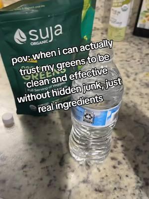 the only greens I trust!! suja!! #sujaorganic #suja #health #immunitybooster #energy #guthealth #greens #greendrink 