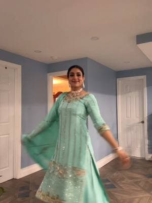 Just wanted to show y’all my suit 👗 #fyp #foryoupage #punjabitiktok #punjabisong #makeup #nycpunjabi #desioutfit #j#reshmirumaal #xyzbca #OOTD #punjabisuit #suitlover #nycmakeupartist 