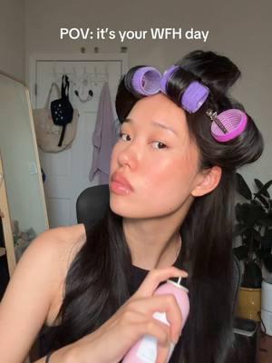 gotta make sure my hair is slaying in those zoom calls 😋🫧💕 #MariaNila #blowout #hairrollers #blowouthair #90sblowout #haircare #hairtok #hairstyle 