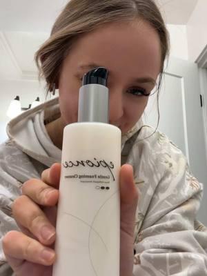 Jayda’s morning skincare routine featuring Epionce products. You can find all these products at our clinic. Epionce is a medical grade skincare line. A skincare regimen is very important and using the correct one is even more important. #morningskincare #idahofallsskincare #skincareroutine #epioncespf #epionceskincare #epionce 