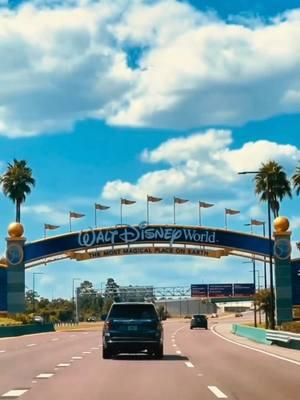 MAGIC KINGDOM DISNEY WORLD ORLANDO FLORIDA #disneyorlando #magickingdom #orlandoflorida 