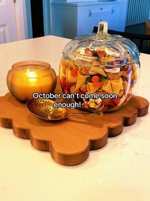 Can’t wait for Summerween to kick off October early!🧡👻🍁🖤🎃🕷️🍂🕸️ #october #halloween #gloomy #bright #autumn #fall #eek #boo #halloween2025 #fall2025 #spooky #pumpkin #autumn2025 #spookyseason #pumpkinspice #ghosts #witches ##goblins #allhallowseve #orange #thisishalloween #halloweentok #fy 