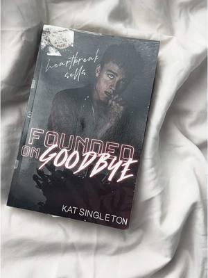 #foundedongoodbye #katsingleton #mixtapeseries #lipsync #spotify #tour #concert #goodreads #toxic #bookworm #BookTok #celebrityrelationship #popstar #newbook #release #arc #pr #forbiddenlove #betrayal #fyp #fypシ #ashlxyreads @Kat Singleton  