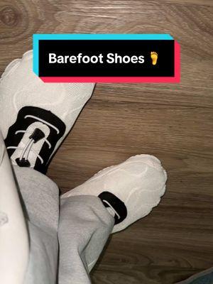 I know these Barefoot shoes look weird but they feel comfortable I promise😂#barefoot #barefootshoes #barefeet #giftguide #TikTokMadeMeBuyIt #spotlightfinds #bkbargains #fyppppppppppppppppppppppp 