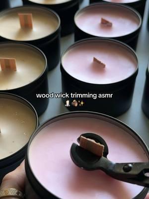 candle asmr 🕯️🪵✨ #woodwick #woodwickcandle #candles #candleasmr #candlesoftiktok #asmrsounds #coconutwaxcandles #candlemaker 