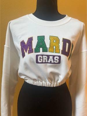 It’s Mardi Gras time! Get your orders in now. Link in bio to order 💜💚💛 #louisiana #mardigras #mardigras2025 #mardigras2025💜💛💚 #carnivalseason #batonrouge #neworleans #newroads #mardigrasseason #mardigrasshirt 