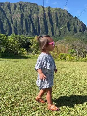 Has anyone been here before? It was GORG!! #hoomaluhiabotanicalgarden #2under2 #secondtimemom #familyvlog #mumvlog #momvlog #postpartum #postpartumjourney #mumsover30 #motherhood #pcstohawaii #hawaiilife #2under2life 