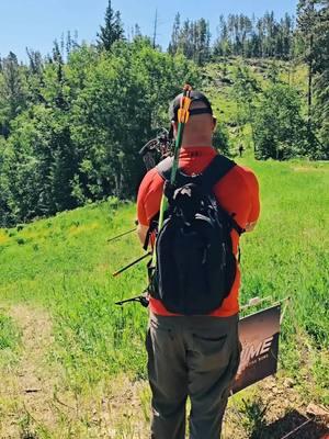 just a little outside my comfort range 125 yards, who else does total archery challenge? but thank you @Joel Burham for the footage!! #tiktok #wyoming #307 #archery #dartonarchery #mathews #bowseason #bowtok #arrows 