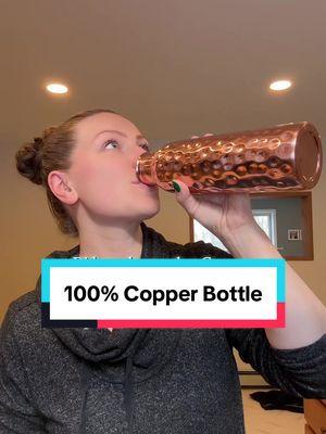 Such an easy switch with so many benefits 😌 #copper #copperbottle #copperbenefits #waterbottle #waterbottles #bottles #health 