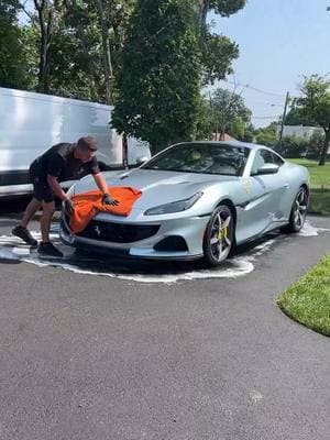 Get the ultimate dry! Meet the behemoth of car drying—this big boy takes on the toughest rides with ease. No spot is too tough, no surface too challenging. - - - - - - - #sudslab #sudslabproducts #cardetailing #autodetailing #cardetailersofig #autodetailer #carwash #carwashing #carwashday