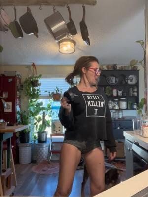 Just trying to not take life so seriously anymore, so heres a glimpse into my chaotic brain space… #humor #humortiktok #iliketomoveit #funnymom #thiskitchenisfordancing #stillkillingit #anxiousmom #anxietyproblems #welcometomylife #welcometomytiktok #mycrazylife #lifeathome #lifeofasahm #sahmlife #sahmsoftiktok #sahmomsbelike 