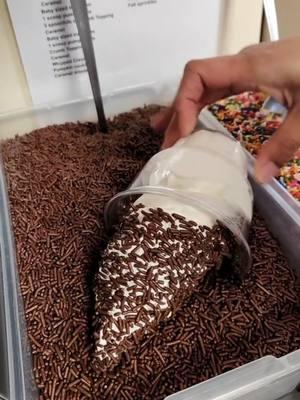 Vanilla ice cream with chocolate sprinkles  #chocolate #vanilla #softserve #icecream #joesdairybarandgrill #joesdairybar #yum 