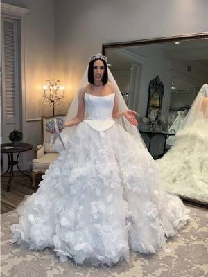 This textured ball gown and matching veil from @Ines Di Santo is NEVER too much! 🤭✨ #InesDiSanto Trunk Show happening NOW until January 26th, see this beautiful wedding l👀k and more from the NEW 2025 collection in store now! @WeddingFashionExpert in @mariaelenaheadpieces 👛 clutch and crown 👑 #weddingdress #weddingdresses #weddingfashion #weddingstyle #wedding #weddingdressshopping #bridalstore #weddingtok #weddingfashiontok #weddingplanning #weddingseason #bridetobe #inesdisanto #inesdisantobridal #mariaelenaheadpieces #ballgownqeddingdress #texturedweddingdress #bridalaccessories 