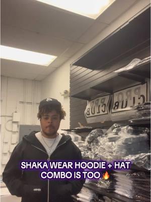 This combo is a must cop 🔥 #shakawear #zipup #hoodie #hoodieszn #winter #winterfashion #sphinxontop #sphinxclub #sphinx #tiktokshopjumpstartsale #shoplunarnewyear #fashionlookbook #newyearnewaura 