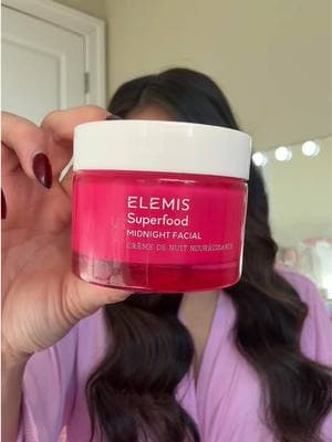 finally sharing my secret to soft skin during these cold months! 🎀❄️ @@ELEMIS@@Amazon  ##elemispartner##skincaretips##elemis##superfood##nightcream##nightmoisturizer##skincareroutine##hydratingskincare##dryskincare##skincareroutine##SkinCare101##dryskin##winterskincare