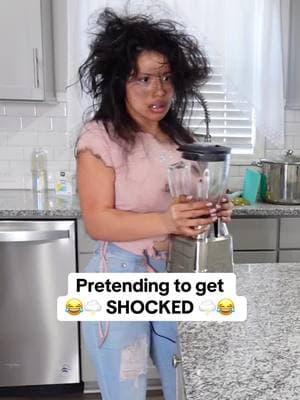 I CANT STOP LAUGHING! 😂🤣😭 @LisaLisa0307 @j.lexfleet #funnytiktok #viralvideo #couple #husbandwife #Relationship #funnyvideos😂 #couplecomedy #prank #familyfun 