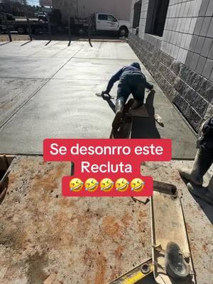 No mame cuńao 🤣🤣🤣🤣#sanluispotosi🌵🇲🇽 #cementerospotosinos #concretelife #purorebaneshow #