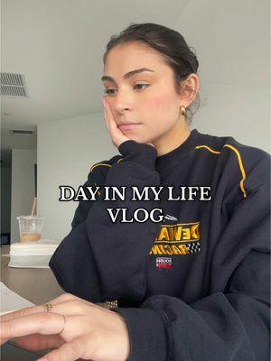 1/2 day in my life🤣🤣💖 do we want more of these?👀👀  #dayinmylife #dayinmylifevlog #morningvlog #miamivlog 