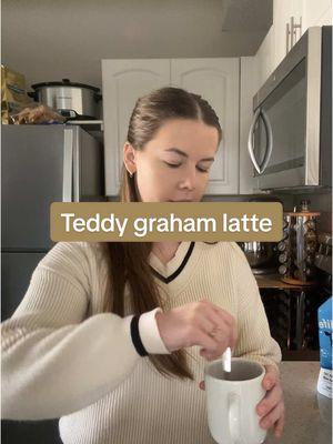 Trying the viral #teddygrahamlatte #icedlatterecipe #coffeetok #cinnamonlatte #teddygraham #icedlatte #nespressorecipes 