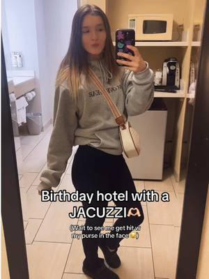 24th birthday this weekend! Videos to come.. #birthdayweekend #hotel #jacuzzi #justagirl #fyp 