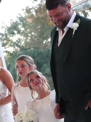 That look you get says it all.. #fyp #fypシ #fypシ゚viral #xyzabc #texas #trend #trending #country #music #wedding #married #family #Love 