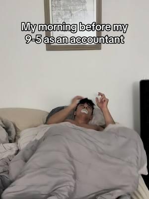 Season 5 episode 15: my morning before my 9-5 as an accountant #accounting #publicaccounting #9to5 #Lifestyle #Vlog #morning #morningroutine #fitness #twenties #chicago