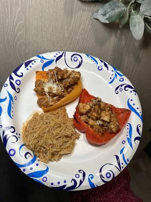 YUMMM!!! ♥️🫑 #fyp #dinner #weightloss #letsmakedinner #makedinnerwithme #peppers #chicken 