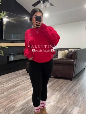 casual outfits💌.. follow my insta link in bio! giveaway soon at 50k here on tiktok♥️ clothes from:@Alo Yoga @target @SHEIN @UGG® @TORY BURCH #fyp #foryoupage #viral #outfitinspo #outfitideas #styling #ValentinesDay #valentinesdayoutfits 