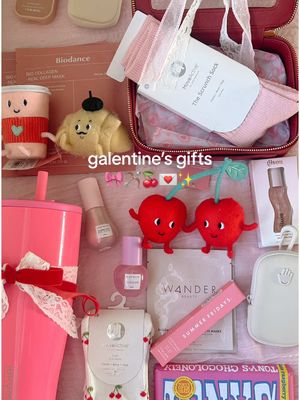 Galentine’s gift ideas 💋🍒 #ValentinesDay #valentinesdaydiy #vdaybaskets #valentinesbasket #galentines #galentinesbasket #galentinesday #giftbaskets #giftbasketideas #valentinesgift #galentinesgift #giftideas #easygiftidea 