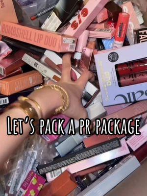 Love giving back to my friends on here💕😍 I hope you love these products Mallory✨ #makeup #prpackage #packaprpackage #giveaway #grateful 