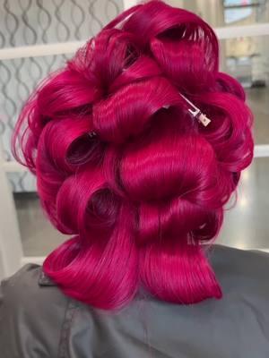 pink pink pink ! ✩  ✩DM @BORN2DYYE ON IG TO BOOK ✩ #althair #htxstylist #vividstylist #hairinspo #houstonstylist #altstylist #houston #althairstylist #vividhairspecialist #pinkhair #houstonhairstylist #layeredhaircut #pink #k18hair #k18 