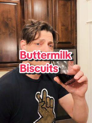 I love buttermilk biscuits 😆 #djrhett #yallcatchin #cajunelf #stirdapotontiktok 