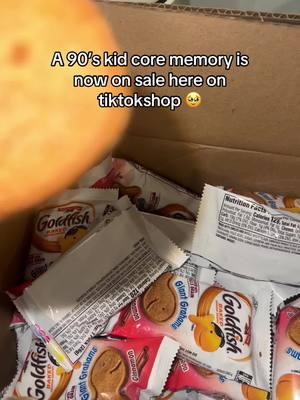 These either bring you happiness or Ptsd… or both 😭😅  #CapCut #goldfishcrackers #snacks #90sthrowback #90skids #tiktokmademebuyit #TikTokShop #tiktokshopsale #bestsellers 