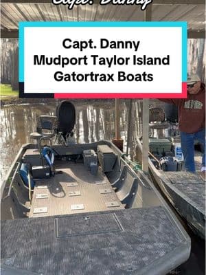 Captain Danny from Mudport Taylor Island on Caddo Lake in uncertain Texas. Talking about the differences in his two gator track boats. #texas#caddolake#uncertaintx#lake#boat#gatortraxboats#suzuki @Gatortraxboats 