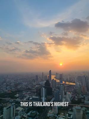 Thailand's Highest Observation Deck For Sunset 🇹🇭 #Thailand #Bangkok #sunset #skywalk #tiktoktravel #travel #cityview #bestview #visitthailand #tourist #solotravel 