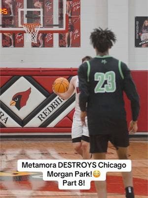 They went crazy! Full video on my Youtube channel🤝🏻 #highschool#basketball#metamora#illinois#metamorabbb#chicago#morganpark#youtube#video#crazy#hype#dunk#three