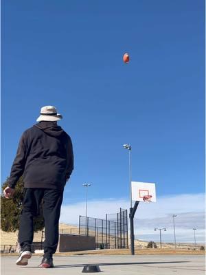 THESE DOUBLE RIMS ARE NO JOKE. GREAT SESSION POPPIN EM HIGH. #onsidekick #specialteams #fyp #espn #lethalonside #ballcontrol #sctop10 #talented #accuracy 