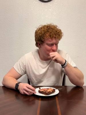 oyster raisin brownies with special tartar sauce and sprinkles #menwhocook #menwhocancook4real #midnightsnack #viralvideo #fyp #brownies #cooking #frosting #sprinkle @Gordon Ramsay 