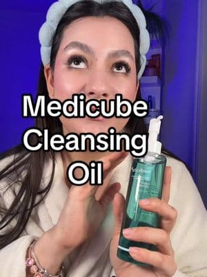 Medicube cleansing oil, Medicube double cleansing, Korean skincare, Medicube doble limpieza con aceite, rutina de doble limpieza con Medicube #medicube #medicubeambassador #doublecleansing #cleansingoil #koreanskincare #doblelimpiezafacial #tiktokshoploveatfirstfind #tiktokshopjumpstart #toptierjanuary @medicube @Medicube Global 