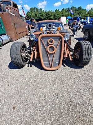 Cool Heavily Modified Ratrod!!! #retrocar #retro #streetrod #clean #custom #hotrod #cleancar #carsoftiktok #musclecars #unique #cars #sweetcar #classiccar #car #ratrod #v8 #v8power 